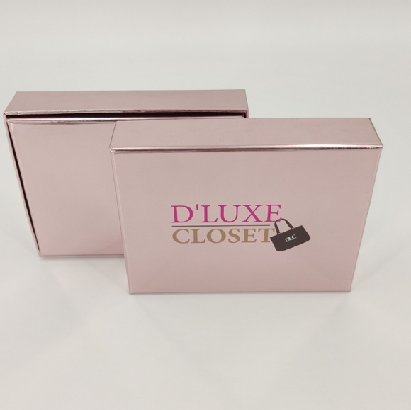 Hand Sanitizer and Multi function phone/purse holder gift set - Picture 2 of 16